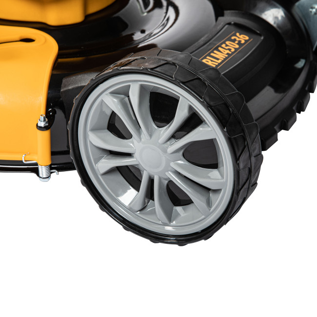 Газонокосилка аккумуляторная бесщеточная RLM450-36, Li-ion, 36 В, 4 Ач, 450 мм, травосборник 40 л Denzel в Ижевске Газонокосилка аккумуляторная бесщеточная RLM450-36, Li-ion, 36 В, 4 Ач, 450 мм, травосборник 40 л Denzel в Ижевске