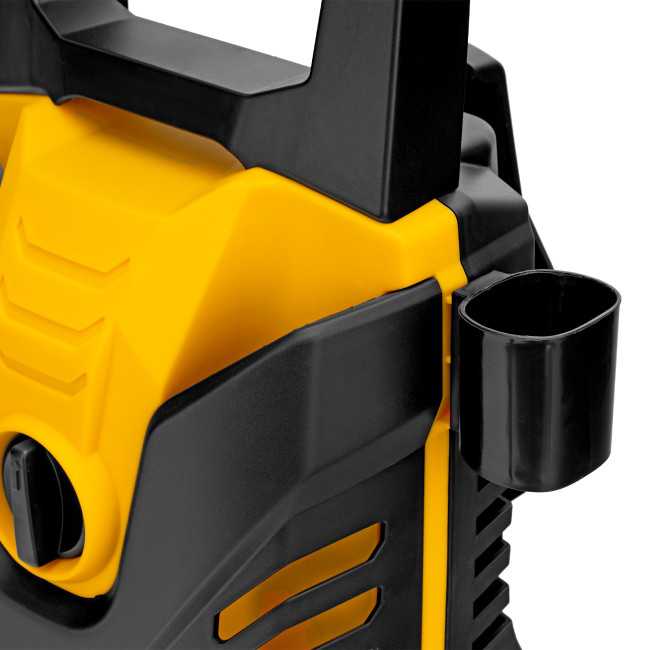 Моечная машина высокого давления R-135, 1800 Вт, 135 бар, 6 л/мин, колесная Denzel в Ижевске Моечная машина высокого давления R-135, 1800 Вт, 135 бар, 6 л/мин, колесная Denzel в Ижевске