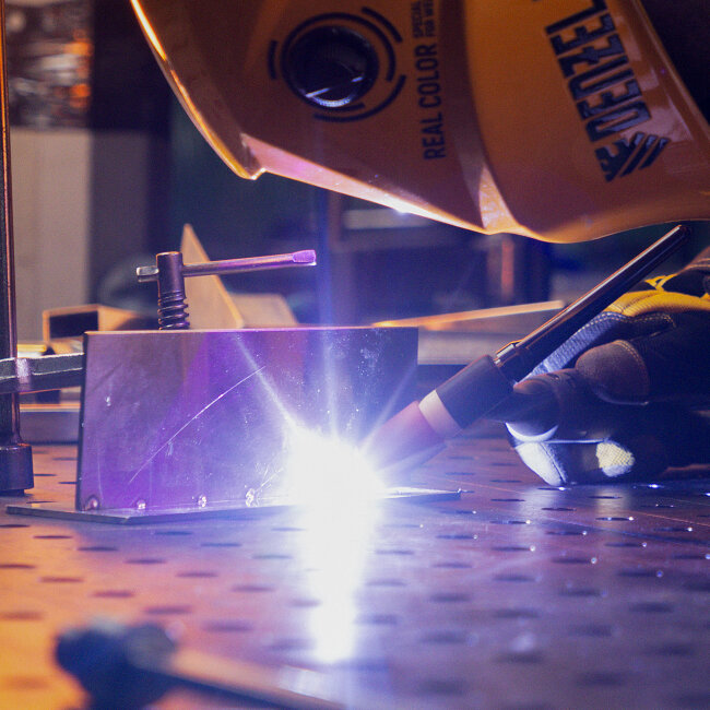 Аппарат инвертор. аргонодуговой сварки ITIG-200 DС Pulse Cold Weld, 200 А, ПВ 60% Denzel в Ижевске