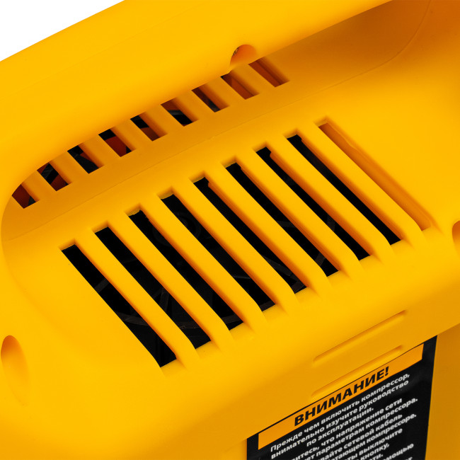 Компрессор воздушный DL1300, 10 бар, 1,3 кВт 180 л/мин 5 л, с набором аксессуаров Denzel в Ижевске