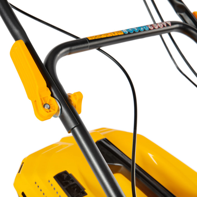 Газонокосилка бензиновая GLD-520SP-BS, 163 см3, Briggs Stratton, ширина 52 см, привод, 60 л Denzel в Ижевске Газонокосилка бензиновая GLD-520SP-BS, 163 см3, Briggs Stratton, ширина 52 см, привод, 60 л Denzel в Ижевске