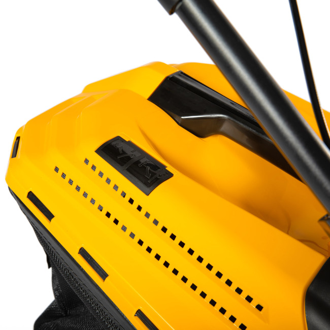 Газонокосилка бензиновая GLD-520SP-BS, 163 см3, Briggs Stratton, ширина 52 см, привод, 60 л Denzel в Ижевске Газонокосилка бензиновая GLD-520SP-BS, 163 см3, Briggs Stratton, ширина 52 см, привод, 60 л Denzel в Ижевске