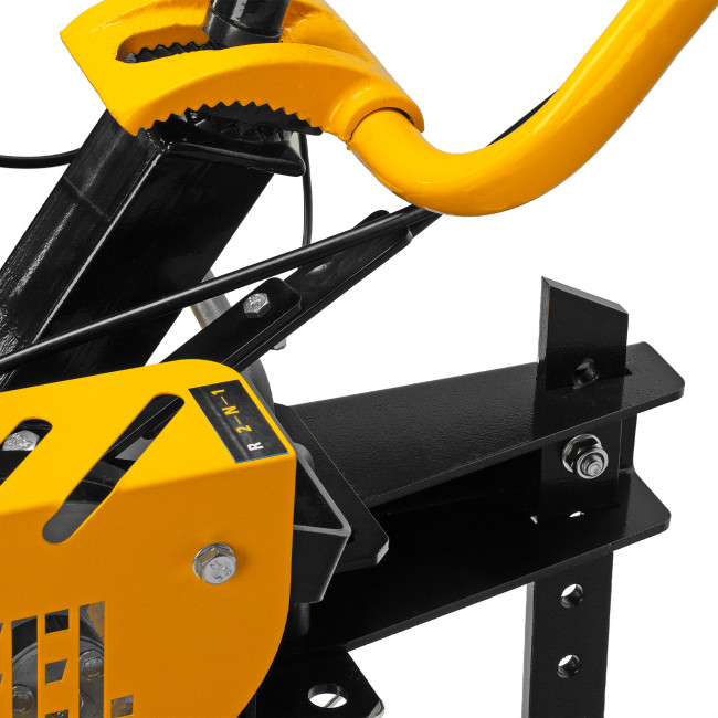 Мотоблок DPT-170S, 7 л.с., ремен.сцеп, фрез 3х4, ШОМ, передачи 2В/1Н Denzel в Ижевске Мотоблок DPT-170S, 7 л.с., ремен.сцеп, фрез 3х4, ШОМ, передачи 2В/1Н Denzel в Ижевске