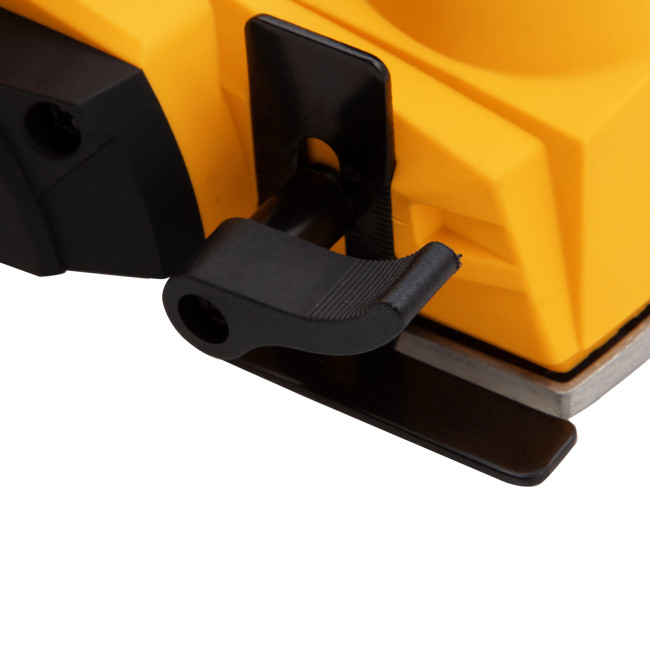 Рубанок электрический EP-82, 720 Вт, 82 мм Denzel в Ижевске Рубанок электрический EP-82, 720 Вт, 82 мм Denzel в Ижевске