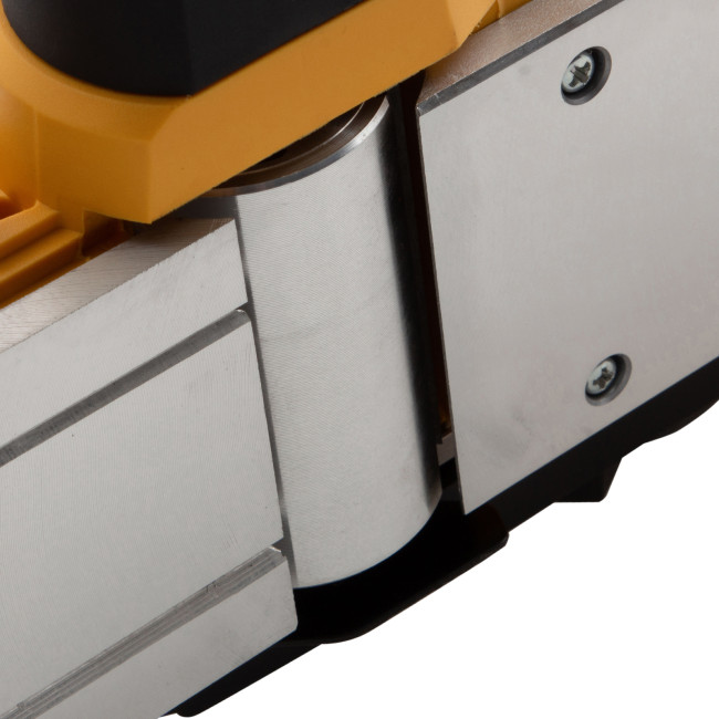 Рубанок электрический EP-82, 720 Вт, 82 мм Denzel в Ижевске Рубанок электрический EP-82, 720 Вт, 82 мм Denzel в Ижевске