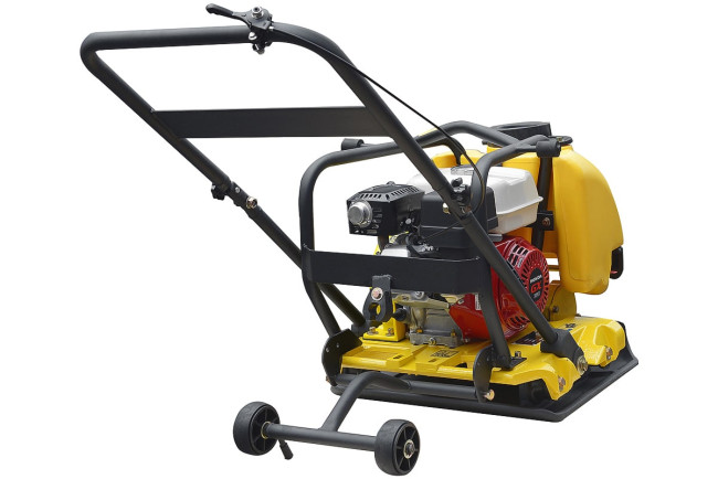 Виброплита TSS-WP100TH  (колесный комплект, бак) в Ижевске