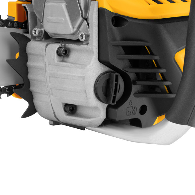 Пила цепная бензиновая DS-4516, шина 40 см, 45 см3, 2,5 л.с, шаг 0,325, паз 1,5 мм, 64 звена Denzel в Ижевске