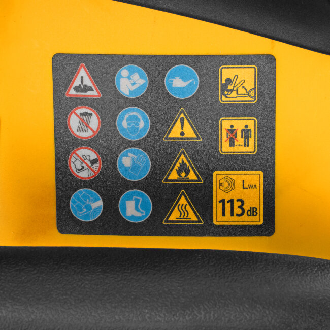 Пила цепная бензиновая DS-5218, шина 45 см, 52 см3, 3 л.с, шаг 0,325, паз 1,5 мм, 72 звена Denzel в Ижевске