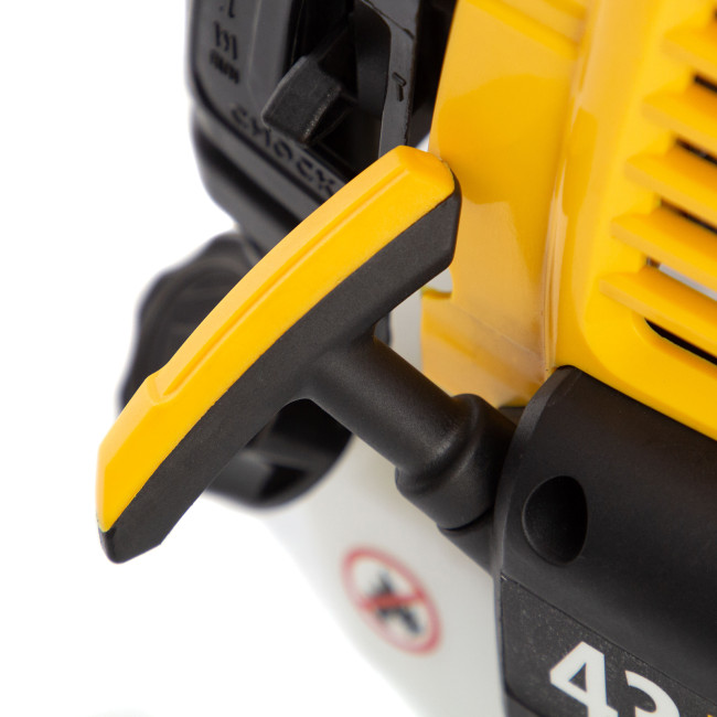 Триммер бензиновый DT 43, 43 см3, 2.5 л. с, неразъемная штанга, состоит из 2 частей Denzel в Ижевске