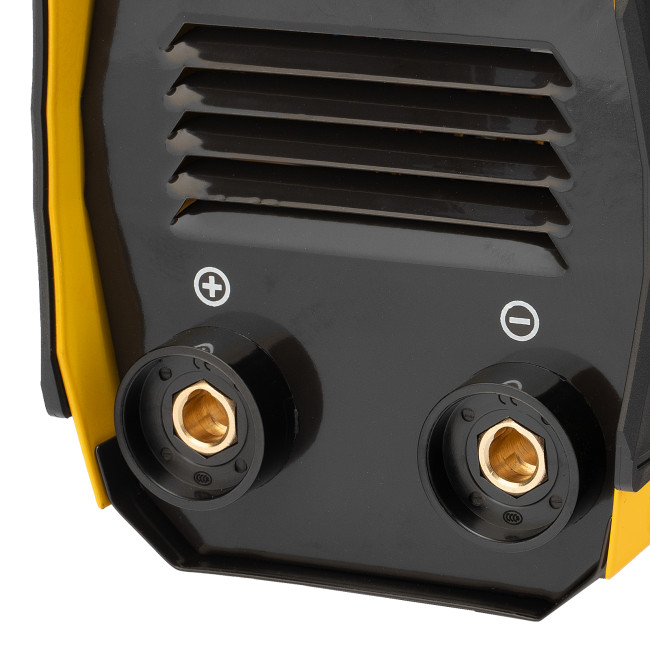 Аппарат инверторный дуговой сварки DS-180 Compact, 180 А, ПВ 70%, диаметр электрода 1.6-4 мм Denzel в Ижевске Аппарат инверторный дуговой сварки DS-180 Compact, 180 А, ПВ 70%, диаметр электрода 1.6-4 мм Denzel в Ижевске