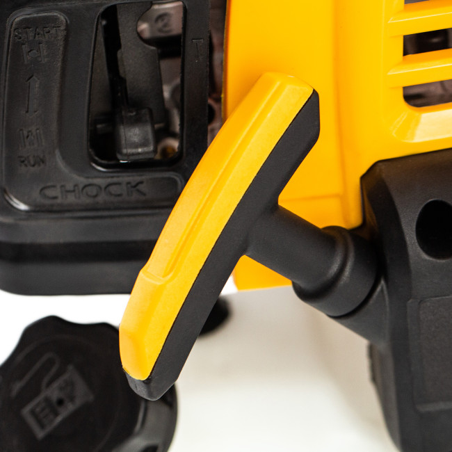 Триммер бензиновый DT 52, 52 см3, 3 л. с, неразъемная штанга, состоит из 2 частей Denzel в Ижевске