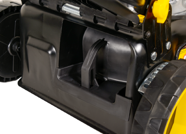 Бензиновая газонокосилка HUTER GLM-460ST в Ижевске Бензиновая газонокосилка HUTER GLM-460ST в Ижевске