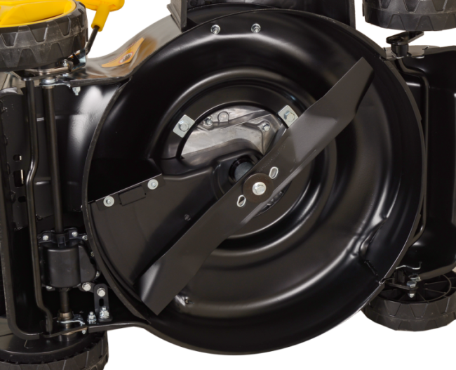 Бензиновая газонокосилка HUTER GLM-460ST в Ижевске Бензиновая газонокосилка HUTER GLM-460ST в Ижевске