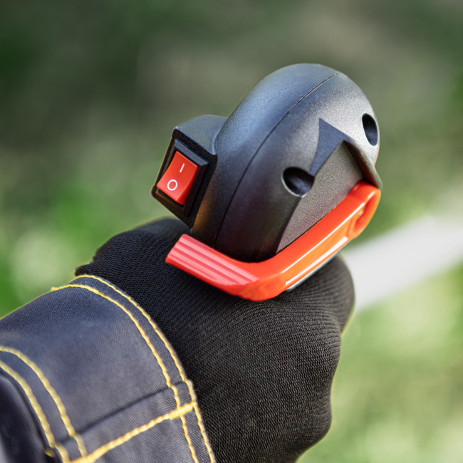 Триммер бензиновый DGT 330, 33 см3, 1.8 л. с, неразъемная штанга, состоит из 2 частей Denzel в Ижевске Триммер бензиновый DGT 330, 33 см3, 1.8 л. с, неразъемная штанга, состоит из 2 частей Denzel в Ижевске