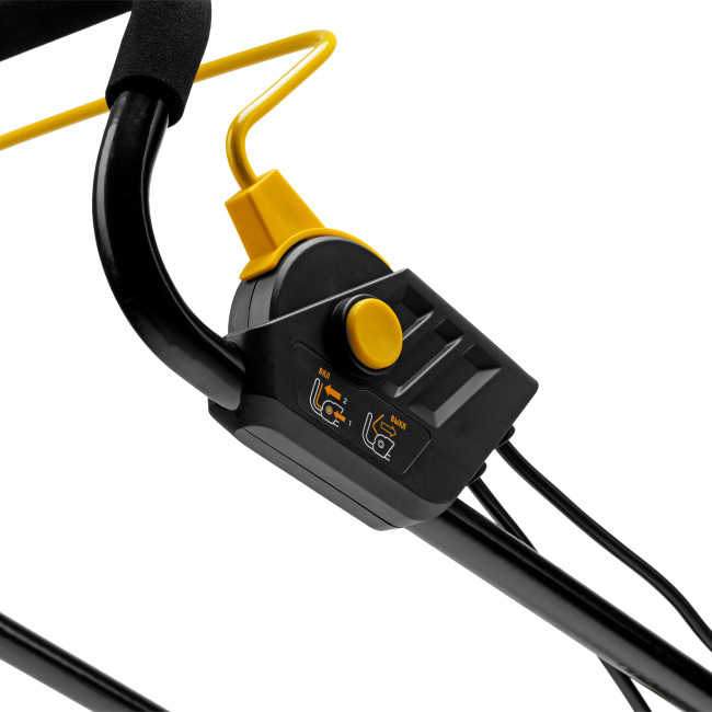 Газонокосилка электрическая GM-1300, 1300 Вт, шир. 32 см, 5 уров., травосб. 35 л Denzel в Ижевске Газонокосилка электрическая GM-1300, 1300 Вт, шир. 32 см, 5 уров., травосб. 35 л Denzel в Ижевске