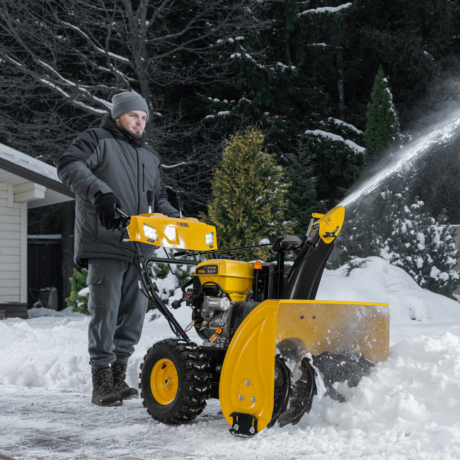 Бензиновая снегоуборочная машина SBL 711D PRO, 302cc, эл.старт, фара, обогрев, блок. дифф. Denzel в Ижевске Бензиновая снегоуборочная машина SBL 711D PRO, 302cc, эл.старт, фара, обогрев, блок. дифф. Denzel в Ижевске