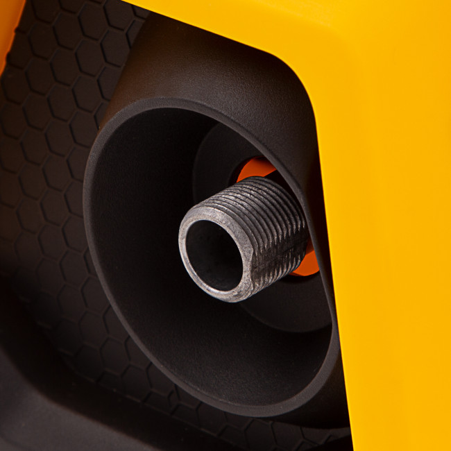 Моечная машина высокого давления R-180i, 2400 Вт, 180 бар, 7.5 л/мин, асинхронный двигатель Denzel в Ижевске Моечная машина высокого давления R-180i, 2400 Вт, 180 бар, 7.5 л/мин, асинхронный двигатель Denzel в Ижевске