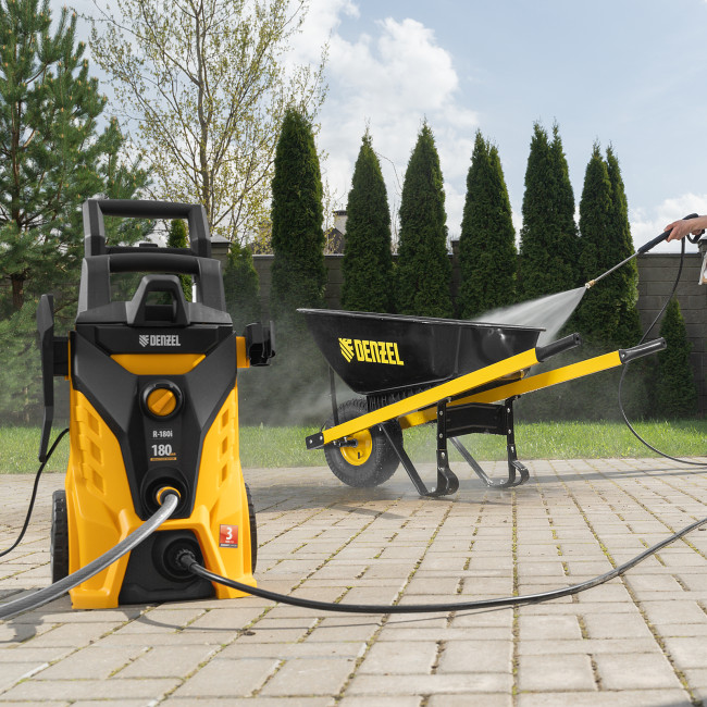 Моечная машина высокого давления R-180i, 2400 Вт, 180 бар, 7.5 л/мин, асинхронный двигатель Denzel в Ижевске Моечная машина высокого давления R-180i, 2400 Вт, 180 бар, 7.5 л/мин, асинхронный двигатель Denzel в Ижевске