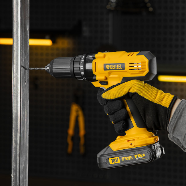Дрель-шуруповерт аккумуляторная CDL-IB-18-02, Li-Ion, 18 В, 2 акк. Denzel в Ижевске