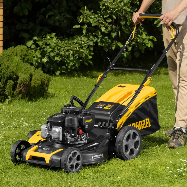 Газонокосилка бензиновая GLR-460SP-ZS, 149 см3, ширина 46 см, привод, травосборник 65 л Denzel в Ижевске Газонокосилка бензиновая GLR-460SP-ZS, 149 см3, ширина 46 см, привод, травосборник 65 л Denzel в Ижевске