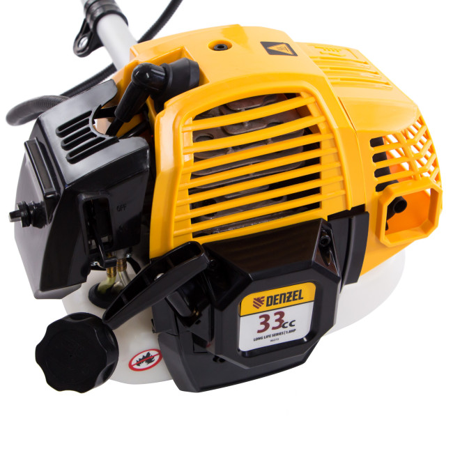Триммер бензиновый DR-33S, 33 см3, разъемная штанга, состоит из 2 частей Denzel в Ижевске Триммер бензиновый DR-33S, 33 см3, разъемная штанга, состоит из 2 частей Denzel в Ижевске