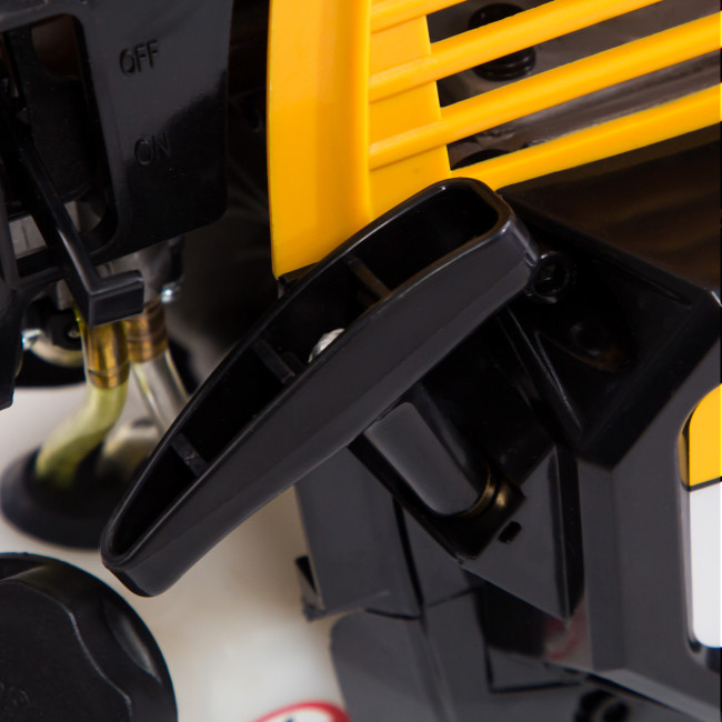 Триммер бензиновый DR-33S, 33 см3, разъемная штанга, состоит из 2 частей Denzel в Ижевске Триммер бензиновый DR-33S, 33 см3, разъемная штанга, состоит из 2 частей Denzel в Ижевске