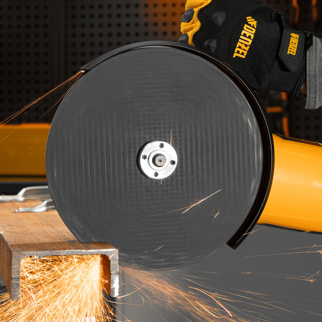 Машина шлифовальная угловая AG230-2600, 2600 Вт, 230 мм, 6000 об/мин Denzel в Ижевске Машина шлифовальная угловая AG230-2600, 2600 Вт, 230 мм, 6000 об/мин Denzel в Ижевске