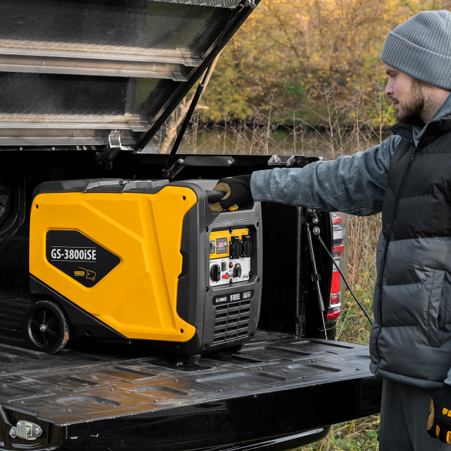Генератор инверторный GS-3800iSE, 3,8 кВт, 230 В, закрытый корпус,электростартер Denzel в Ижевске Генератор инверторный GS-3800iSE, 3,8 кВт, 230 В, закрытый корпус,электростартер Denzel в Ижевске