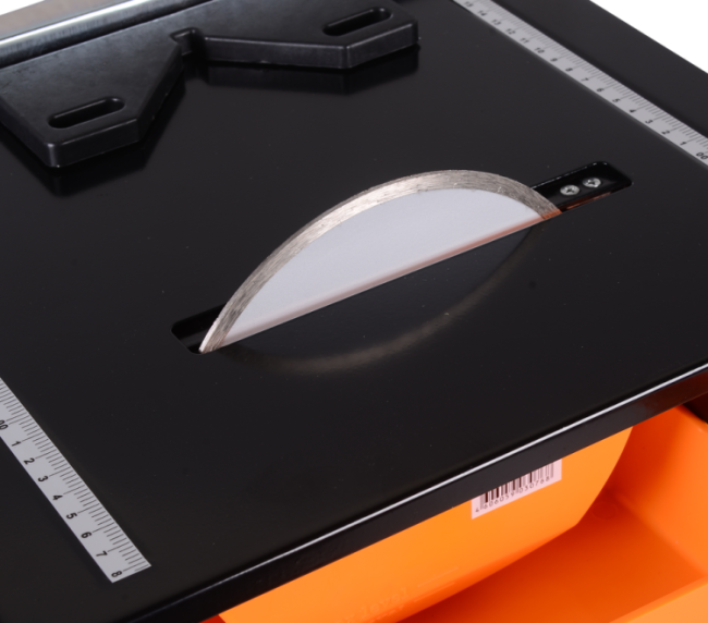 Плиткорез электрический ЭП-180 Вихрь в Ижевске Плиткорез электрический ЭП-180 Вихрь в Ижевске