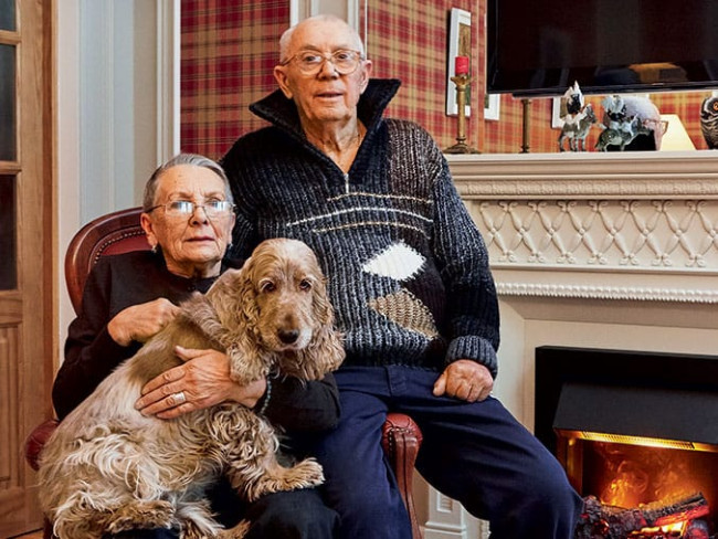 Каминокомплект Alexandria - Махагон коричневый антик с очагом Danville Chrome FB2 в Ижевске