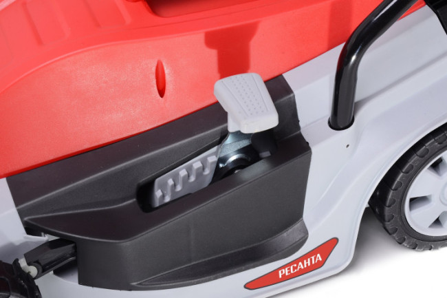 Электрическая газонокосилка Ресанта КР-2000 ЭП в Ижевске Электрическая газонокосилка Ресанта КР-2000 ЭП в Ижевске