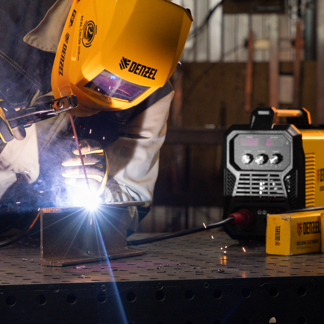 Аппарат инвертор. дуговой сварки DM-220 Standart, 220 А, ПВ 60% Denzel в Ижевске Аппарат инвертор. дуговой сварки DM-220 Standart, 220 А, ПВ 60% Denzel в Ижевске