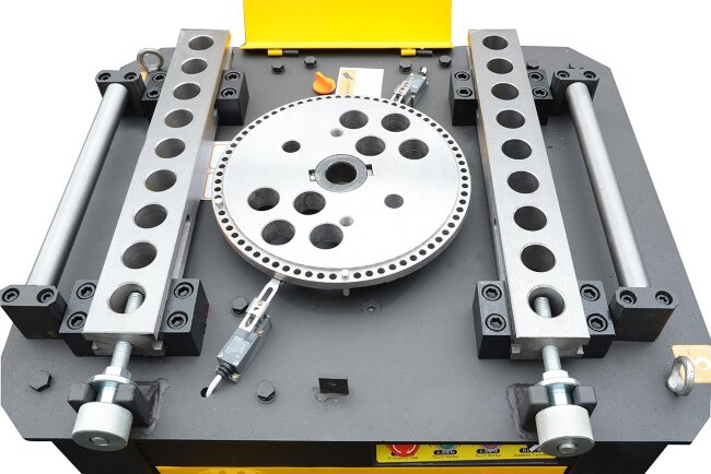 Станок для гибки арматуры с концевиком ТСС GW 42A автоматический в Ижевске